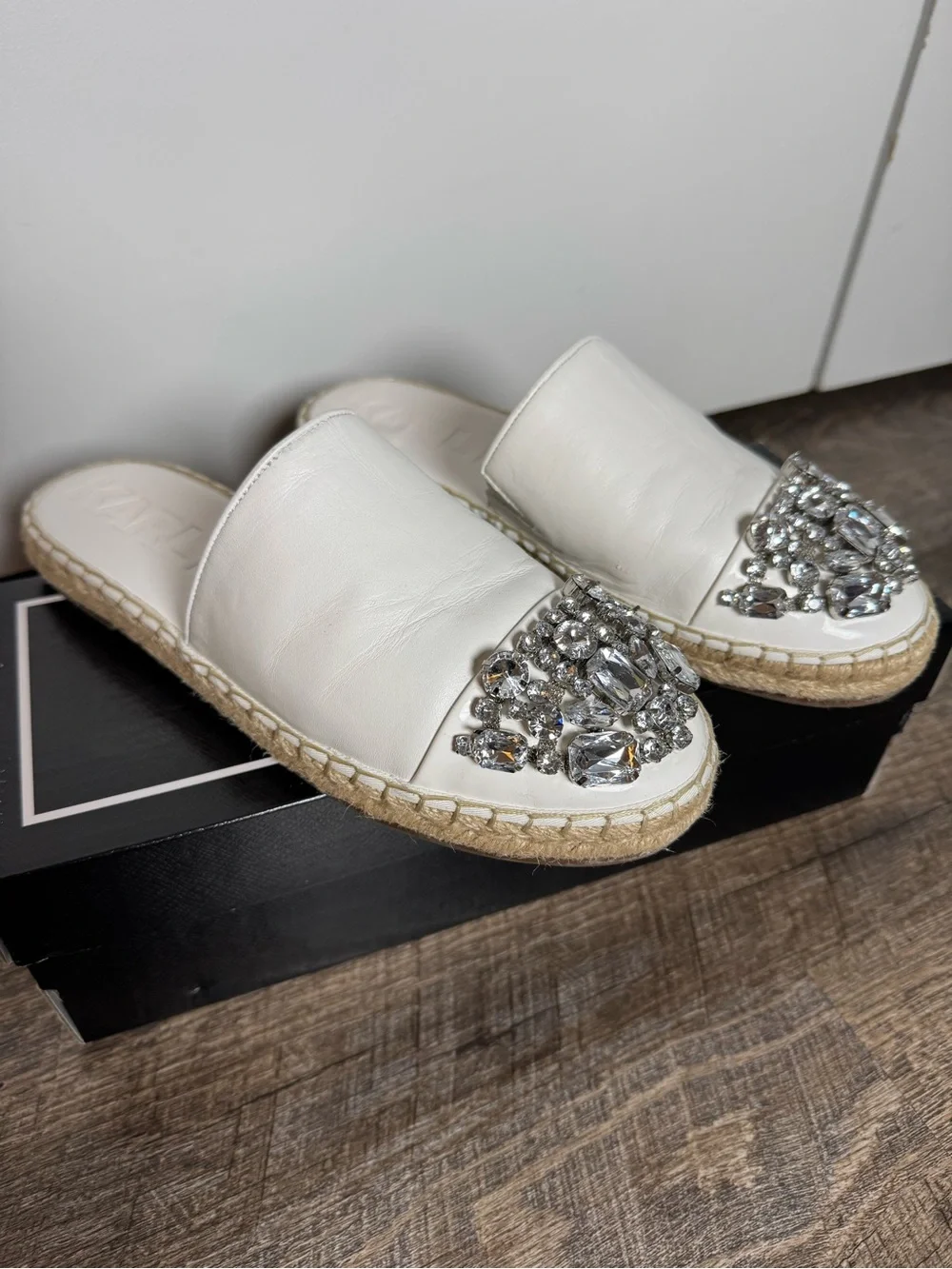 Karl Lagerfeld Maxwell Espadrille Platform Slides White Crystal Sandals 8